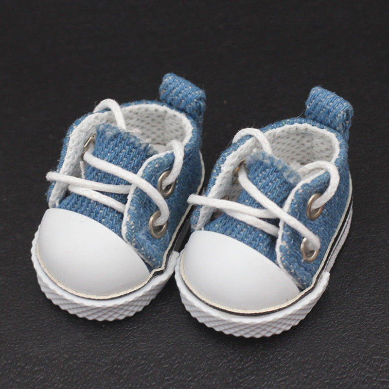 {SHOES]  Shoes Only (No Doll)