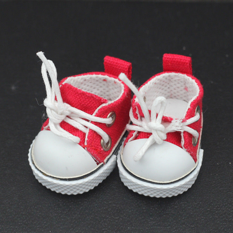 {SHOES]  Shoes Only (No Doll)