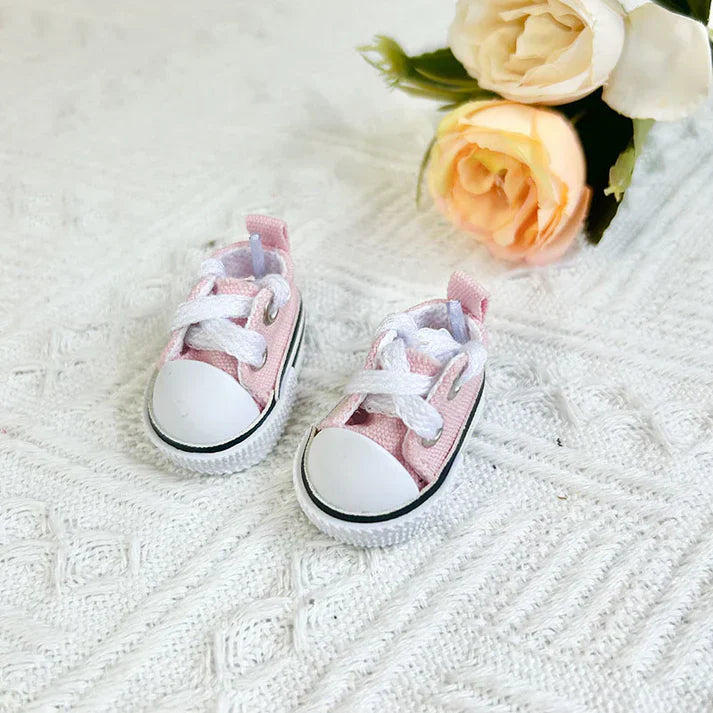 {SHOES]  Shoes Only (No Doll)